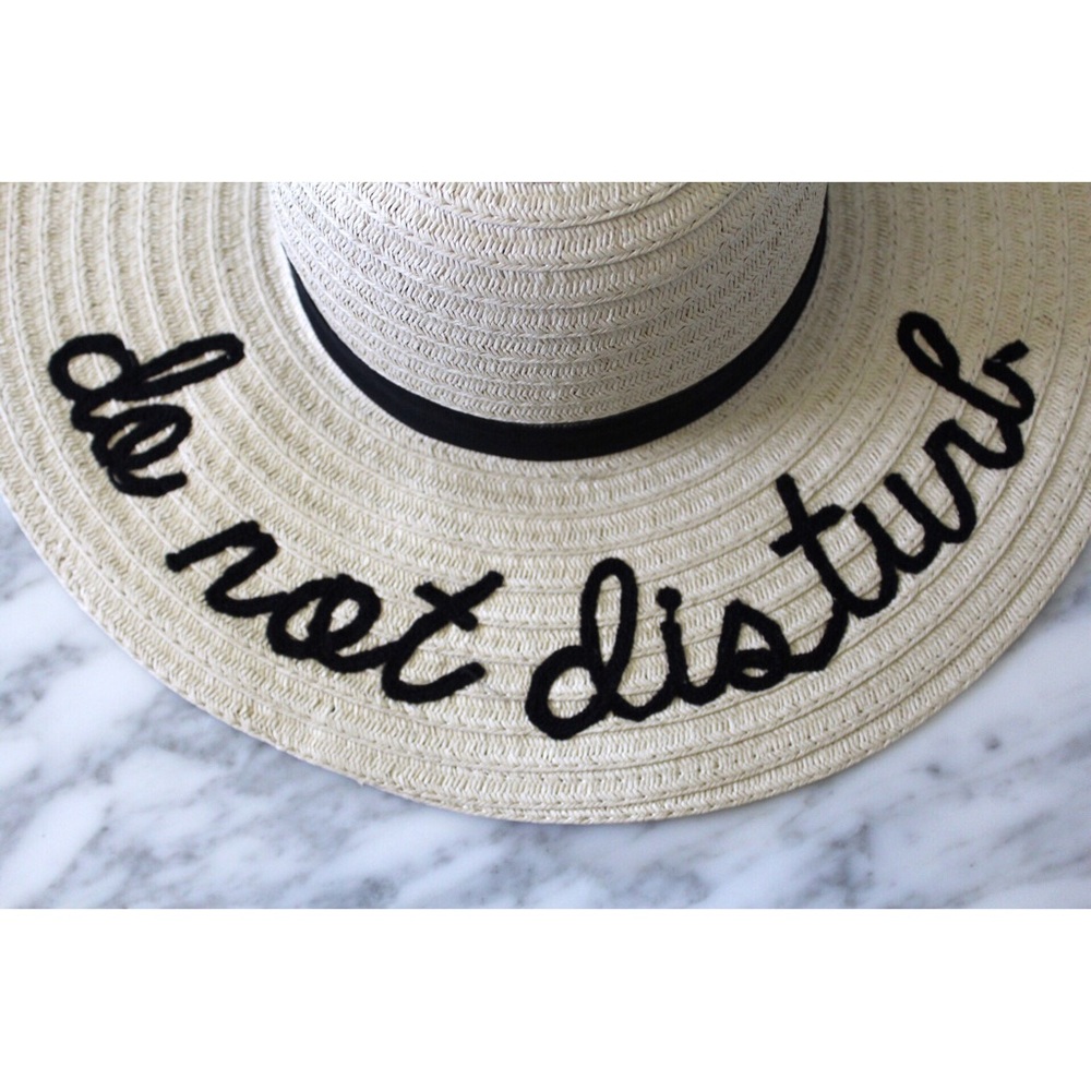 • DO NOT DISTURB FLOPPY STRAW SUN HAT • - Picture 3 of 3